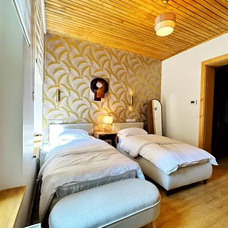 Refurbished Triplex In Taksim * اسطنبول