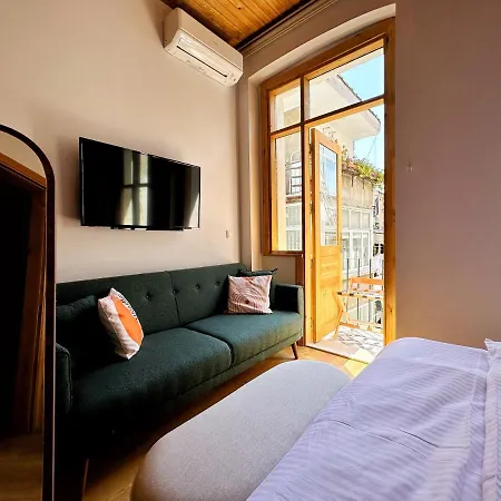 Refurbished Triplex In Taksim Appartement *